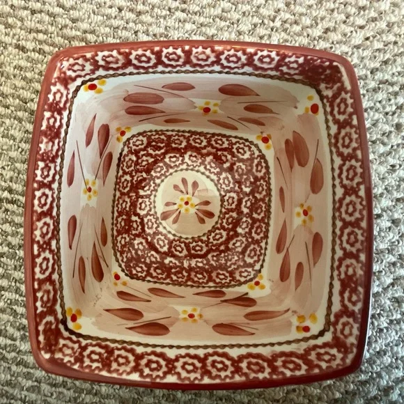 TWO Temp-Tations by Tara Old World Cranberry Red Serving Bowls - Picture 11 of 16